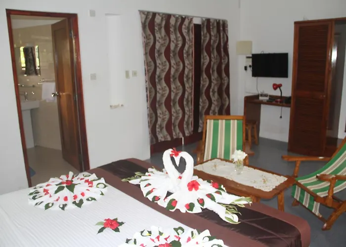 Daniella's Bed & Breakfast 3*